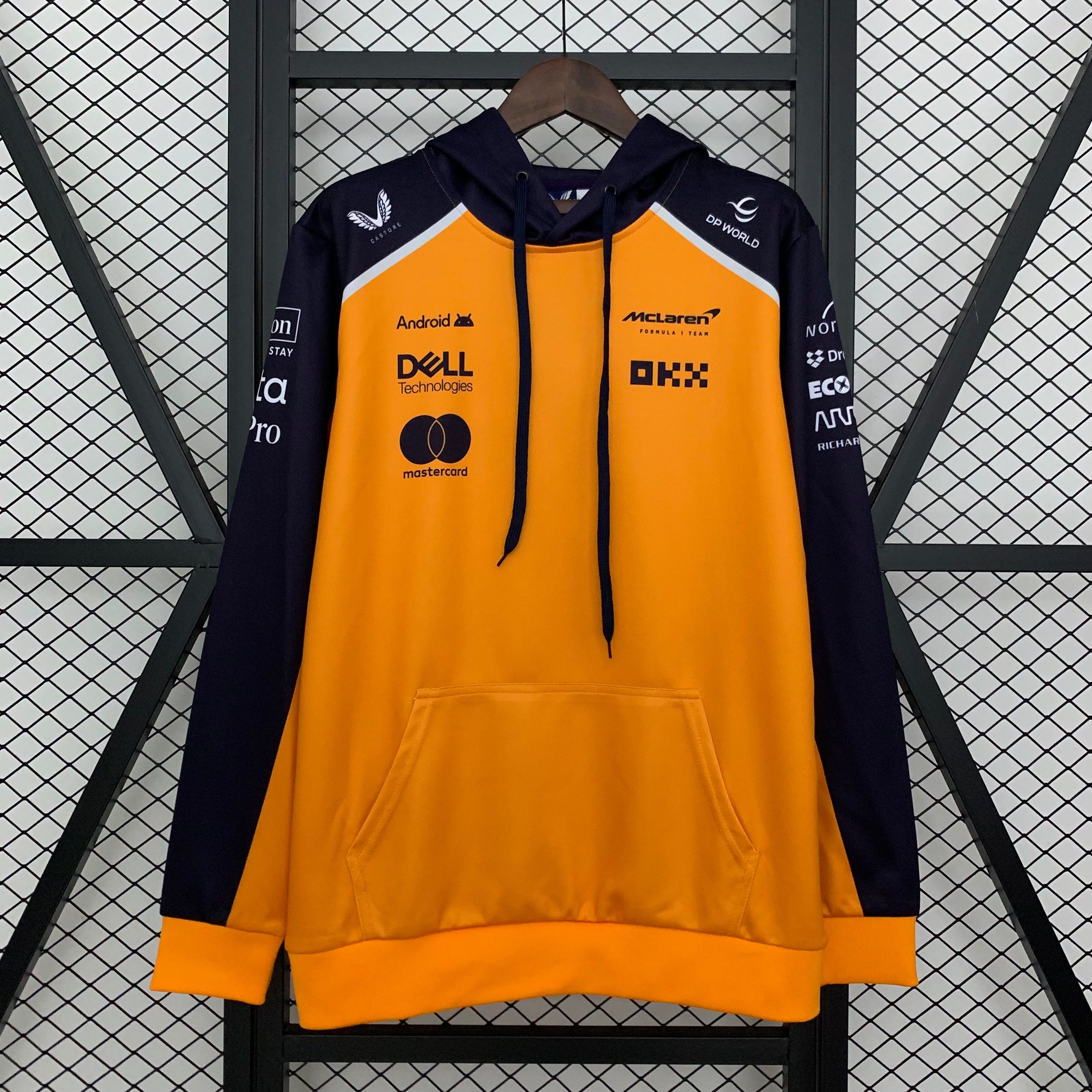 McLaren Formula 1 2025 Abrigo Naranja