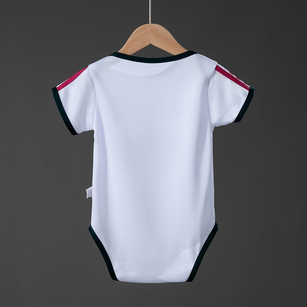 Real Madrid 2026/27 1ª Equipación de Bebé
