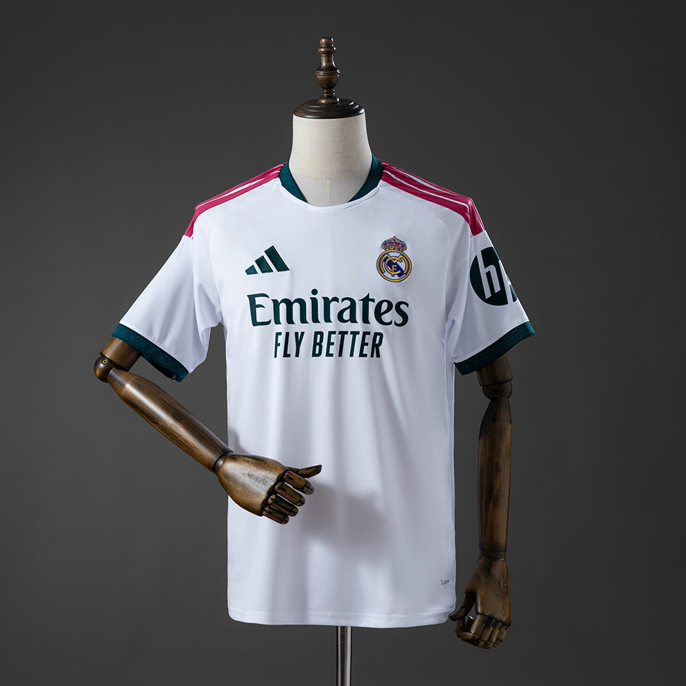 Real Madrid 2026/27 1ª Equipación